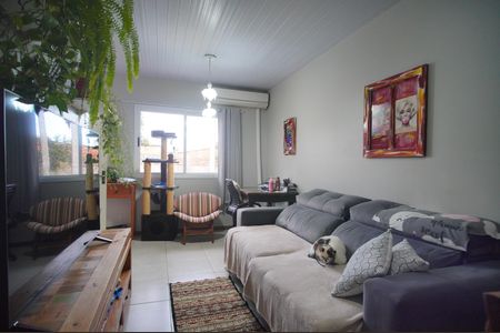 Sala de casa de condomínio à venda com 3 quartos, 55m² em Feitoria, São Leopoldo