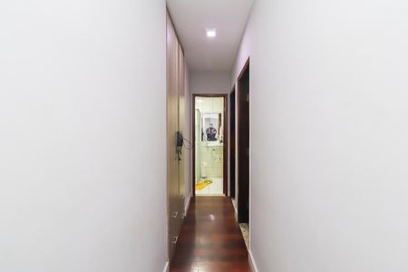Apartamento à venda com 58m², 2 quartos e 1 vagaCorredor