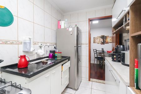 Apartamento à venda com 58m², 2 quartos e 1 vagaCozinha e Área de Serviço