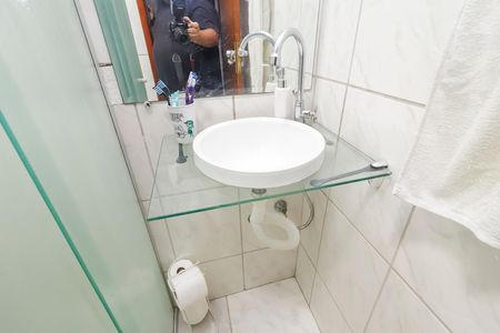 Apartamento à venda com 58m², 2 quartos e 1 vagaBanheiro