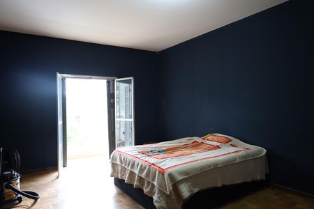 Casa à venda com 3 quartos, 250m² em Jardim Paqueta, São Paulo