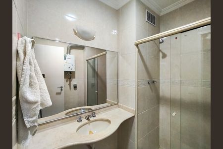 Apartamento para alugar com 128m², 4 quartos e 2 vagas Apartamento para alugar com 128m², 4 quartos e 2 vagasBanheiro 2