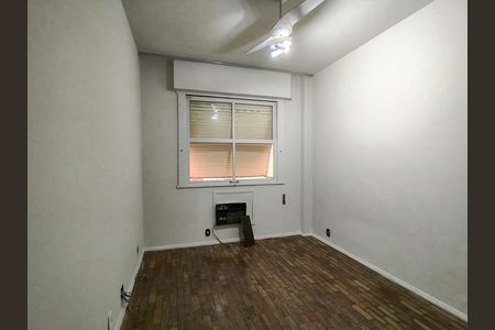 Apartamento para alugar com 128m², 4 quartos e 2 vagas Apartamento para alugar com 128m², 4 quartos e 2 vagasQuarto 3