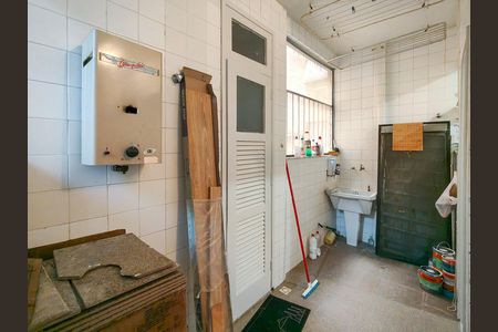 Apartamento para alugar com 128m², 4 quartos e 2 vagas Apartamento para alugar com 128m², 4 quartos e 2 vagasÁrea de Serviço