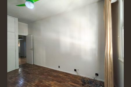 Apartamento para alugar com 128m², 4 quartos e 2 vagas Apartamento para alugar com 128m², 4 quartos e 2 vagasQuarto 2