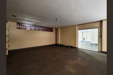 Apartamento para alugar com 128m², 4 quartos e 2 vagas Apartamento para alugar com 128m², 4 quartos e 2 vagasÁrea comum - Salão de festas 1