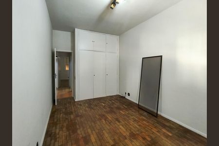 Apartamento para alugar com 128m², 4 quartos e 2 vagas Apartamento para alugar com 128m², 4 quartos e 2 vagasQuarto 1
