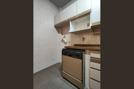 Apartamento para alugar com 128m², 4 quartos e 2 vagas Apartamento para alugar com 128m², 4 quartos e 2 vagasCozinha