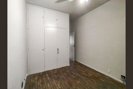 Apartamento para alugar com 128m², 4 quartos e 2 vagas Apartamento para alugar com 128m², 4 quartos e 2 vagasQuarto 3