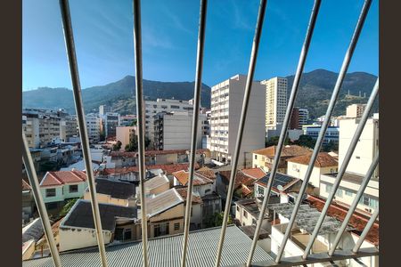 Apartamento para alugar com 128m², 4 quartos e 2 vagas Apartamento para alugar com 128m², 4 quartos e 2 vagasVista do Quarto 2