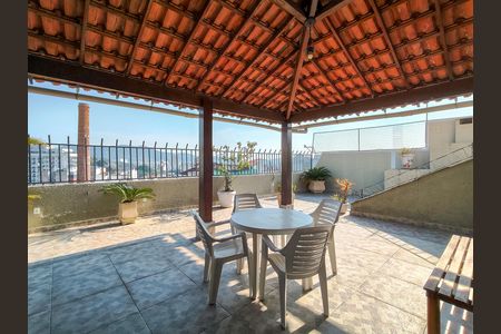 Apartamento para alugar com 128m², 4 quartos e 2 vagas Apartamento para alugar com 128m², 4 quartos e 2 vagasTerraço