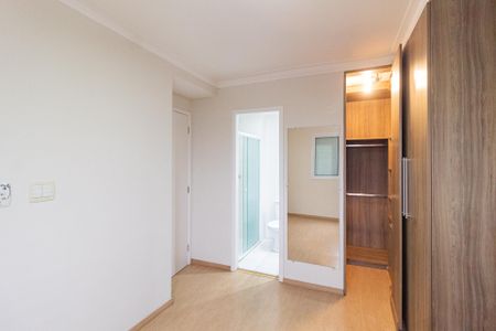Apartamento à venda com 60m², 2 quartos e 1 vaga Apartamento à venda com 60m², 2 quartos e 1 vagaSuíte
