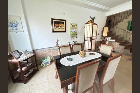 Casa à venda com 341m², 6 quartos e 2 vagasSala 1