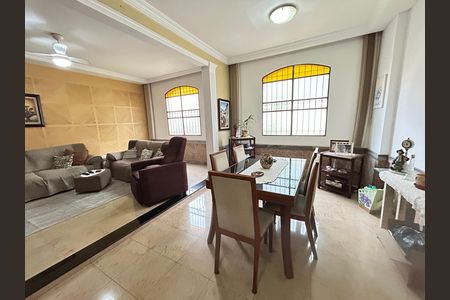 Sala 1 de casa à venda com 6 quartos, 341m² em Vila Valqueire, Rio de Janeiro