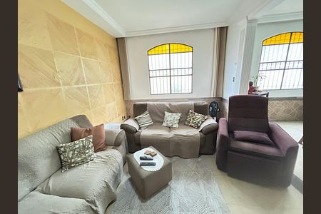 Sala 2 de casa à venda com 6 quartos, 341m² em Vila Valqueire, Rio de Janeiro