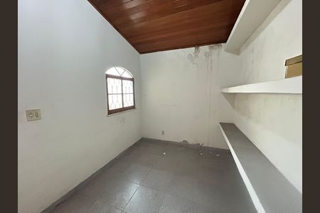 Casa à venda com 341m², 6 quartos e 2 vagasQuarto 3 anexo