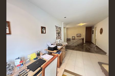 Casa à venda com 341m², 6 quartos e 2 vagasSala 3