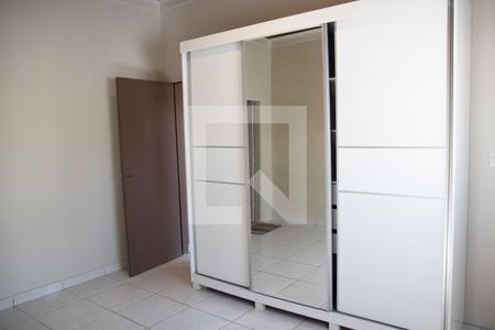Casa para alugar com 180m², 4 quartos e 2 vagas Casa para alugar com 180m², 4 quartos e 2 vagasSuíte