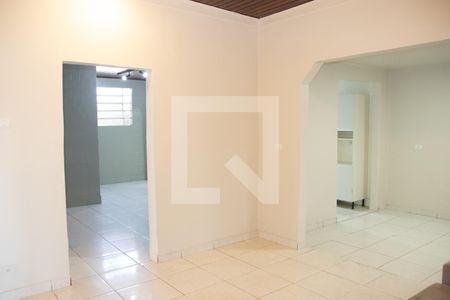 Casa para alugar com 180m², 4 quartos e 2 vagas Casa para alugar com 180m², 4 quartos e 2 vagasSala 02