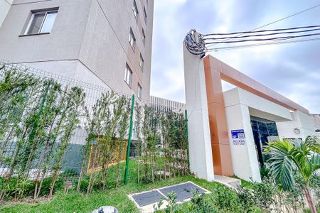 Fachada com Plaquinha de apartamento para alugar com 2 quartos, 36m² em Vila Esperança, São Paulo