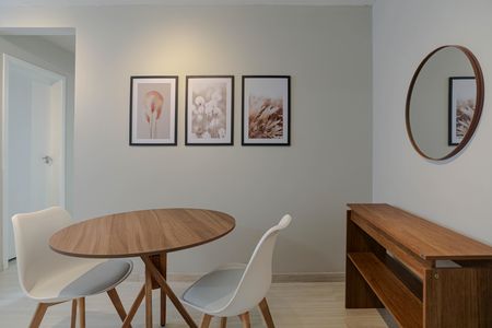 Sala de apartamento para alugar com 2 quartos, 48m² em Vila Mogilar, Mogi das Cruzes