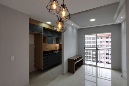 Sala de apartamento para alugar com 2 quartos, 50m² em Taquara, Rio de Janeiro