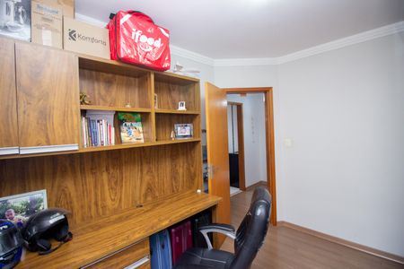 Apartamento à venda com 135m², 3 quartos e 2 vagasQuarto 3