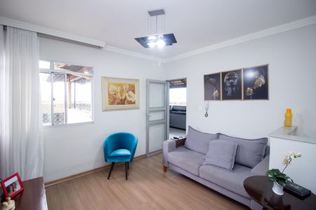 Sala de TV de apartamento à venda com 3 quartos, 135m² em Centro, Contagem