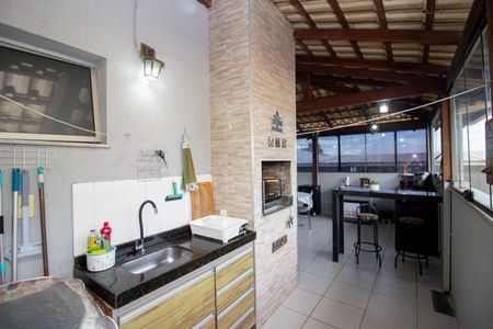 Apartamento à venda com 135m², 3 quartos e 2 vagasCozinha e Área de Serviço