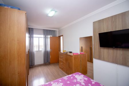 Apartamento à venda com 135m², 3 quartos e 2 vagasQuarto 1