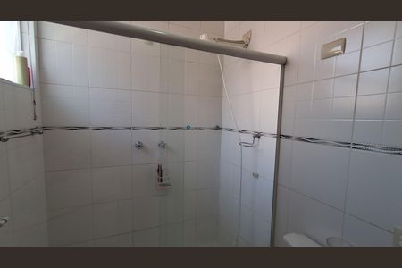 Casa à venda com 291m², 3 quartos e 3 vagasBanheiro Social 