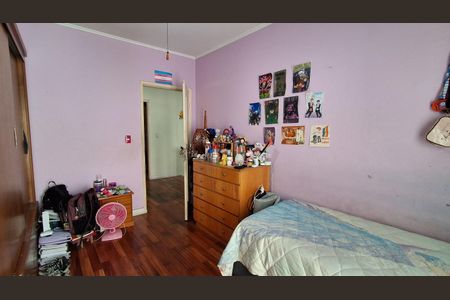 Casa à venda com 291m², 3 quartos e 3 vagasQuarto 2