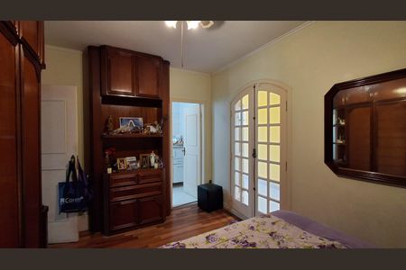 Casa à venda com 291m², 3 quartos e 3 vagasSuíte 