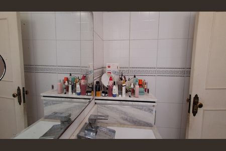 Casa à venda com 291m², 3 quartos e 3 vagasBanheiro Suíte 
