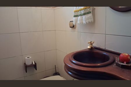 Casa à venda com 291m², 3 quartos e 3 vagasLavabo 