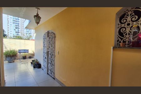 Casa à venda com 291m², 3 quartos e 3 vagasEdicula 