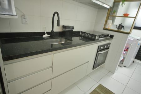 Apartamento à venda com 55m², 2 quartos e 1 vagaCozinha 