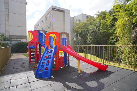 Apartamento à venda com 46m², 2 quartos e 1 vaga Apartamento à venda com 46m², 2 quartos e 1 vagaÁrea comum - Playground