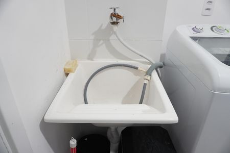 Apartamento para alugar com 2 quartos, 32m² em Vila Carmosina, São Paulo