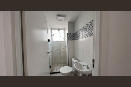 Apartamento à venda com 40m², 2 quartos e 1 vaga Apartamento à venda com 40m², 2 quartos e 1 vagaBanheiro