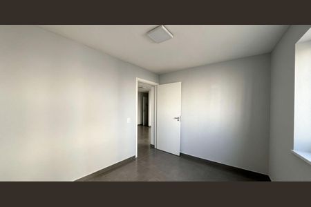 Apartamento à venda com 40m², 2 quartos e 1 vaga Apartamento à venda com 40m², 2 quartos e 1 vagaQuarto