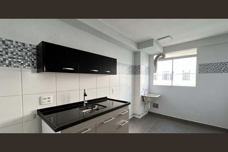 Apartamento à venda com 40m², 2 quartos e 1 vaga Apartamento à venda com 40m², 2 quartos e 1 vagaCozinha