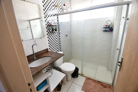 Apartamento à venda com 68m², 2 quartos e sem vagaBanheiro