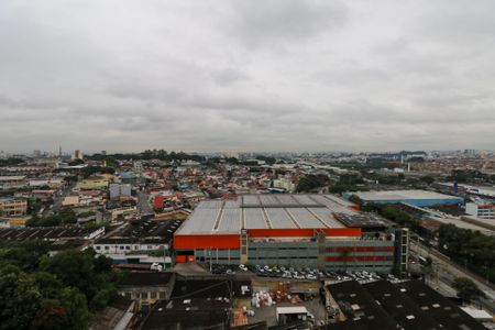 Vista de apartamento para alugar com 2 quartos, 43m² em Canhema, Diadema