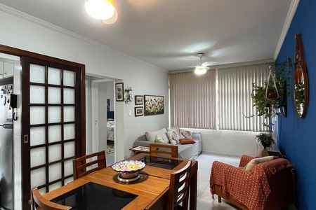 Sala de apartamento para alugar com 1 quarto, 50m² em Orquidario, Santos