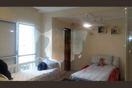 Casa à venda com 4 quartos, 491m² em Jardim Petropolis, São Paulo