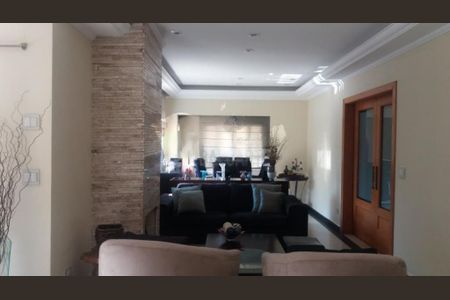 Casa à venda com 4 quartos, 491m² em Jardim Petropolis, São Paulo