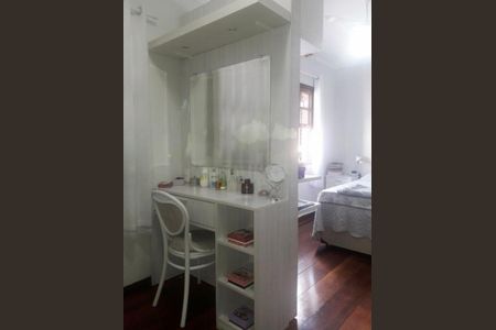 Casa à venda com 3 quartos, 147m² em Socorro, São Paulo