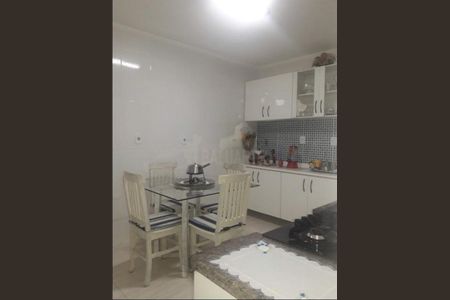 Casa à venda com 147m², 3 quartos e 2 vagas
