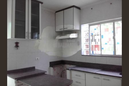 Casa à venda com 143m², 3 quartos e 2 vagas